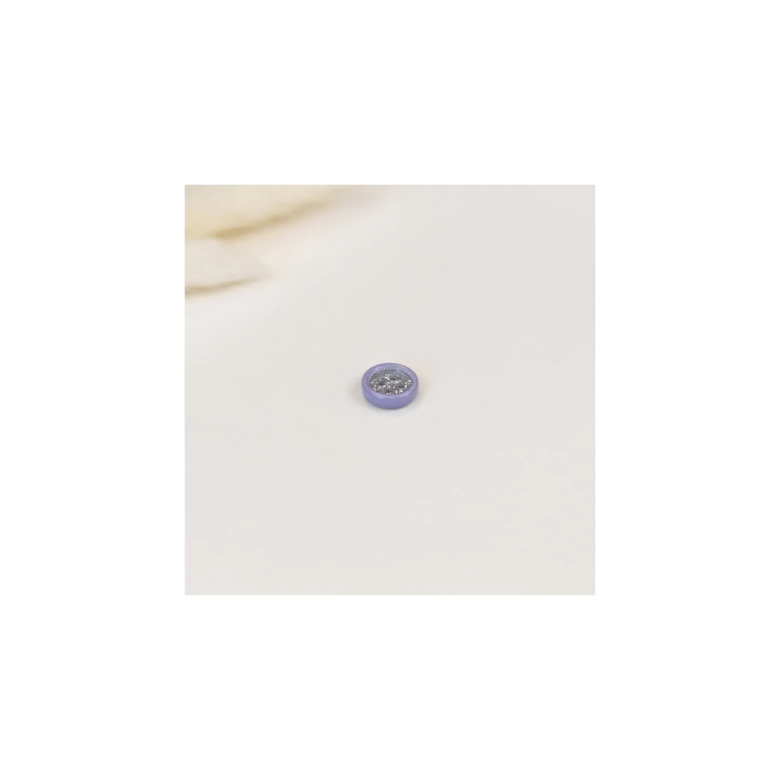 Bouton polyester Shiny 10 mm - eau de lavande