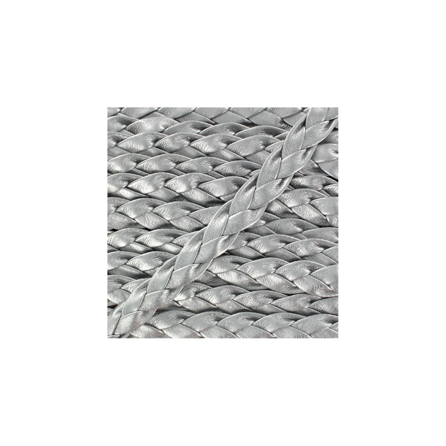 Cordon simili cuir tressé plat argent brillant