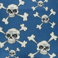 Coupon 100 cm x 110 cm Tissu coton Alexander Henry Skull and bones - bleu