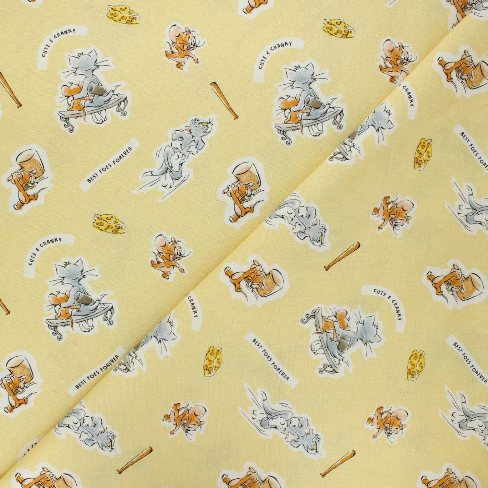Coupon 100 cm x 110 cm Tissu coton Camelot Fabrics Tom and Jerry Foes forever - jaune