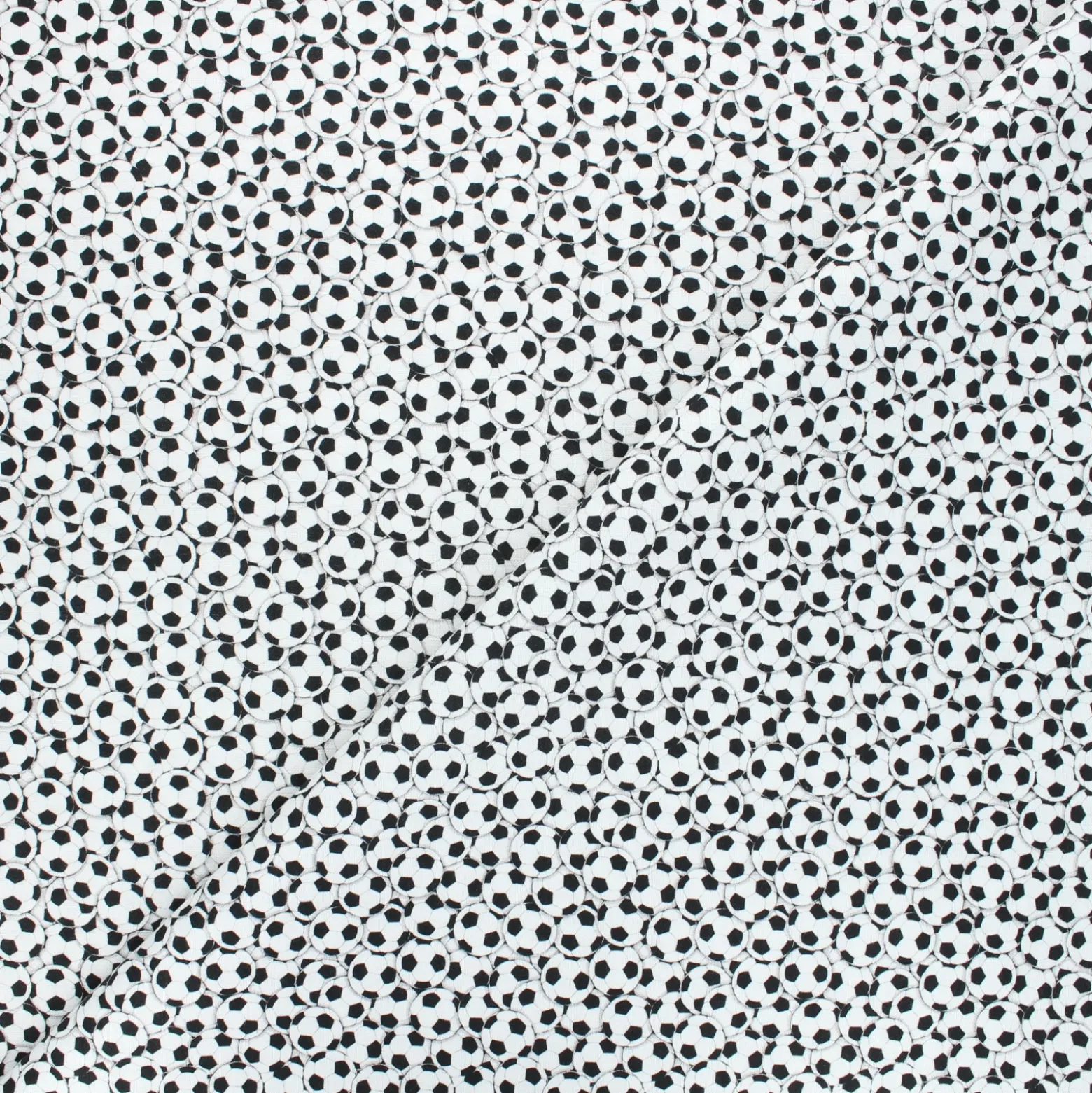 Coupon 100 cm x 110 cm Tissu coton Timeless Treasures- Soccer balls - blanc