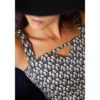 Coupon 100 cm x 140 cm Tissu popeline satinée Clover blossom - noir