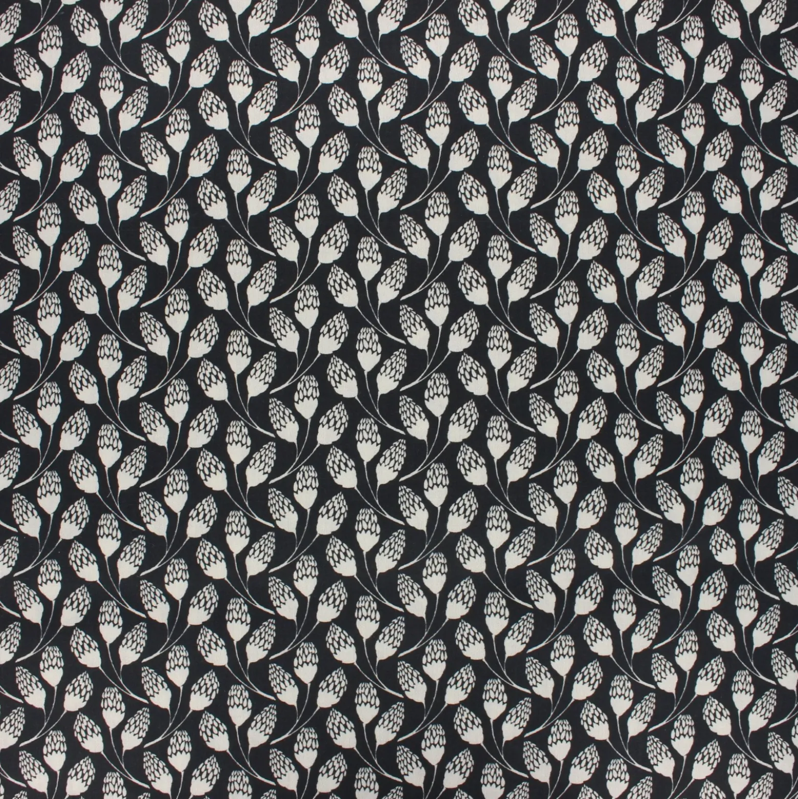 Coupon 100 cm x 140 cm Tissu popeline satinée Clover blossom - noir