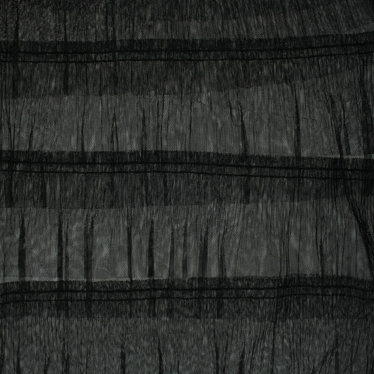 Coupon 100 cm x 100 cm tulle à volants cousus Molly - noir