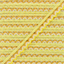 Dentelle multicolore jaune