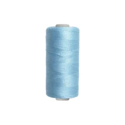 Fil polyester tous tissus - bleu layette - 500m