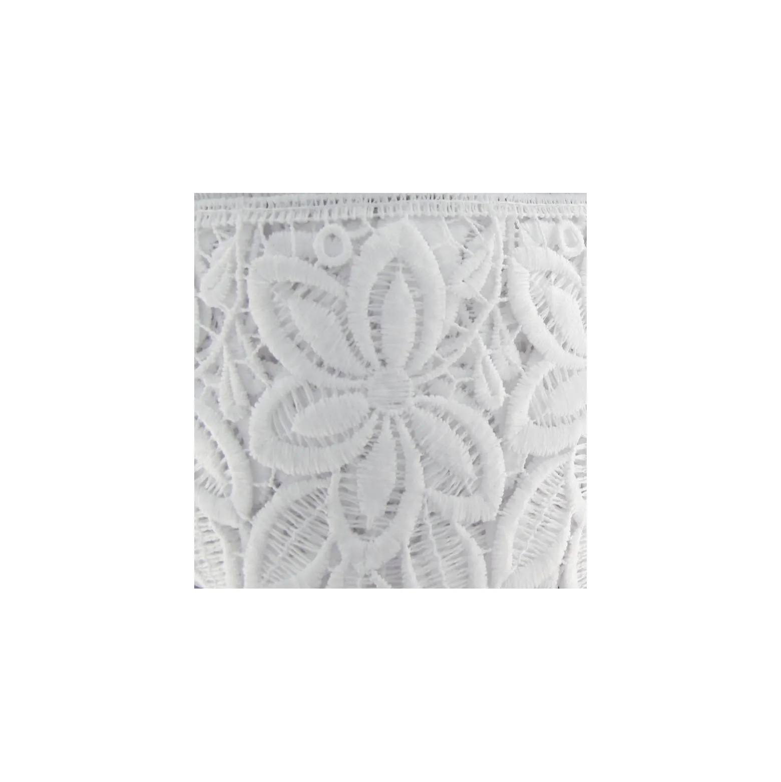 Guipure Polyester Fleurs 105mm Blanc x 50cm