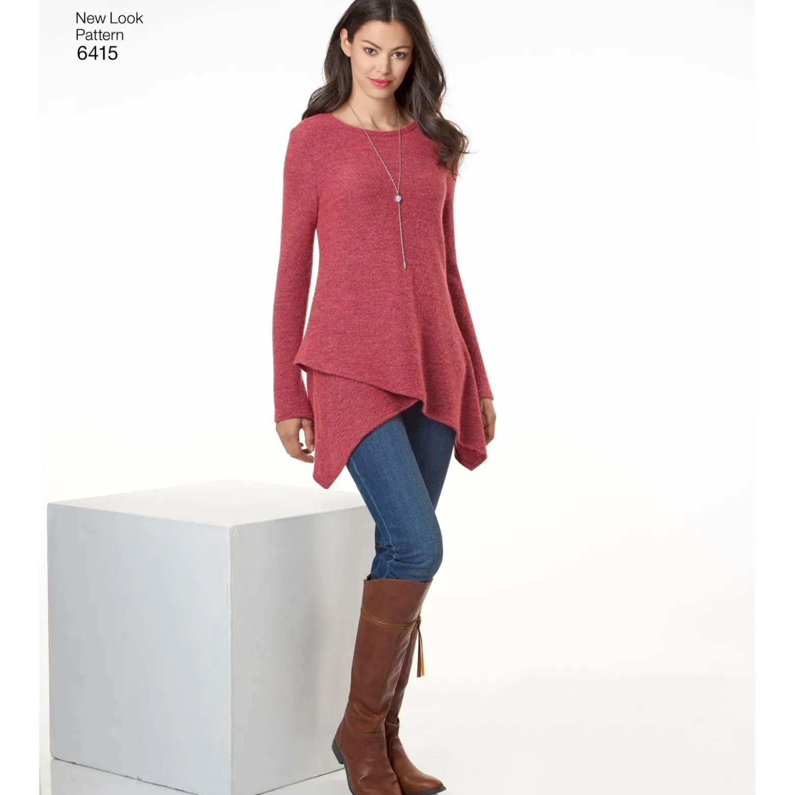 Patron Pull Asymétrique Femme - New Look 6415