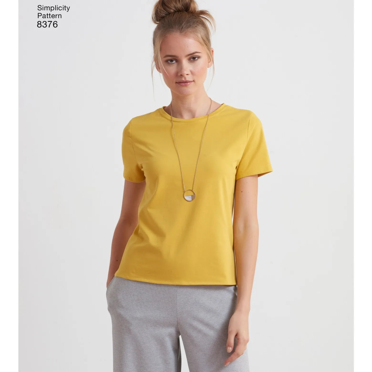 Patron Tee-shirt Femme - Simplicity n°8376