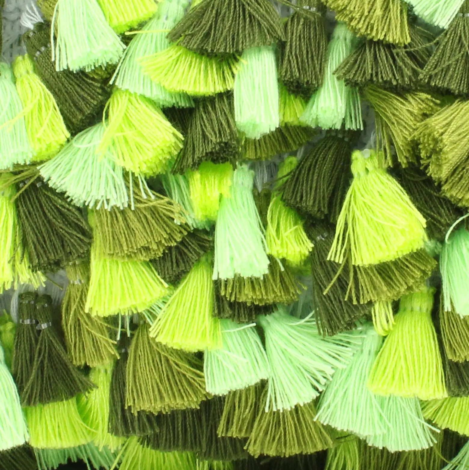 Ruban galon pompons à franges Acapulco - vert x 50cm