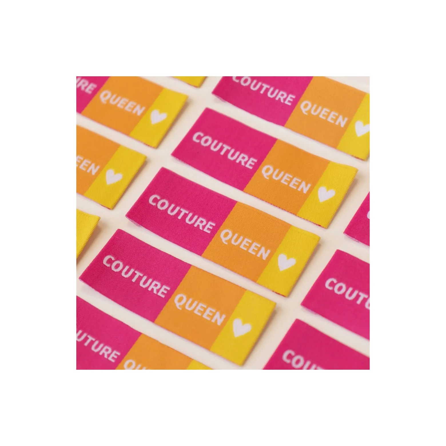 Étiquettes tissées à coudre - Couture Queen