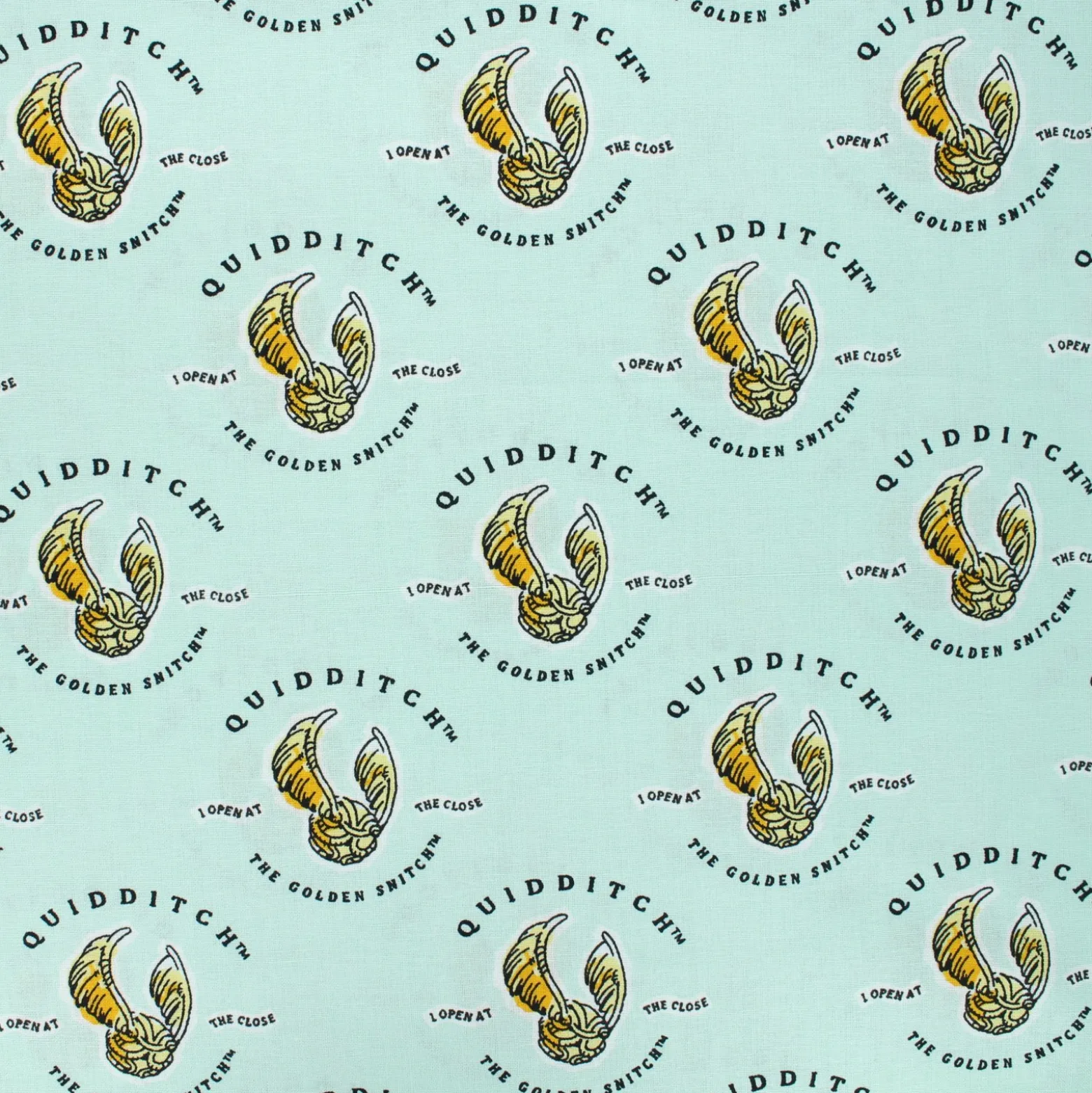 Tissu coton Harry Potter Quidditch et vif d'or - vert d'eau